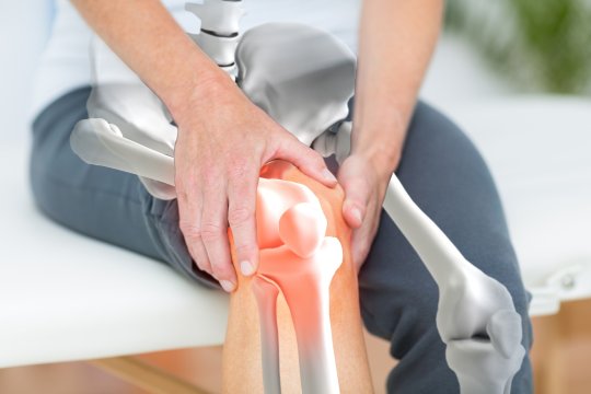 škripanje i uzrokuje bol u zglobovima artroza tretman stopala liječnik